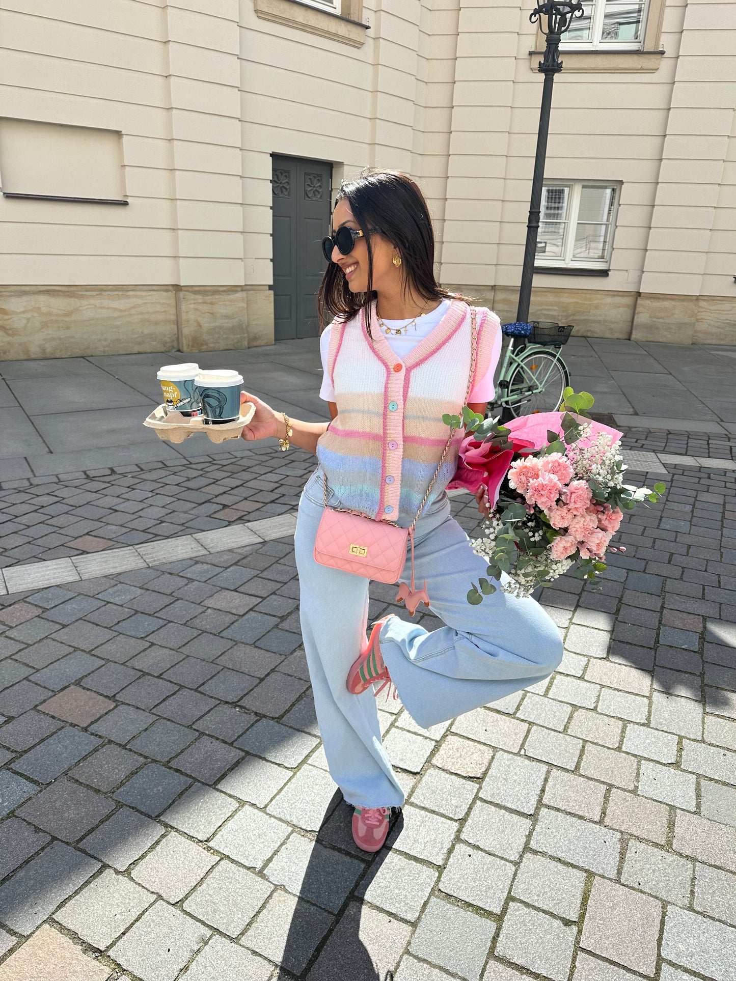 Wide Leg Jeans mit offenem Saum