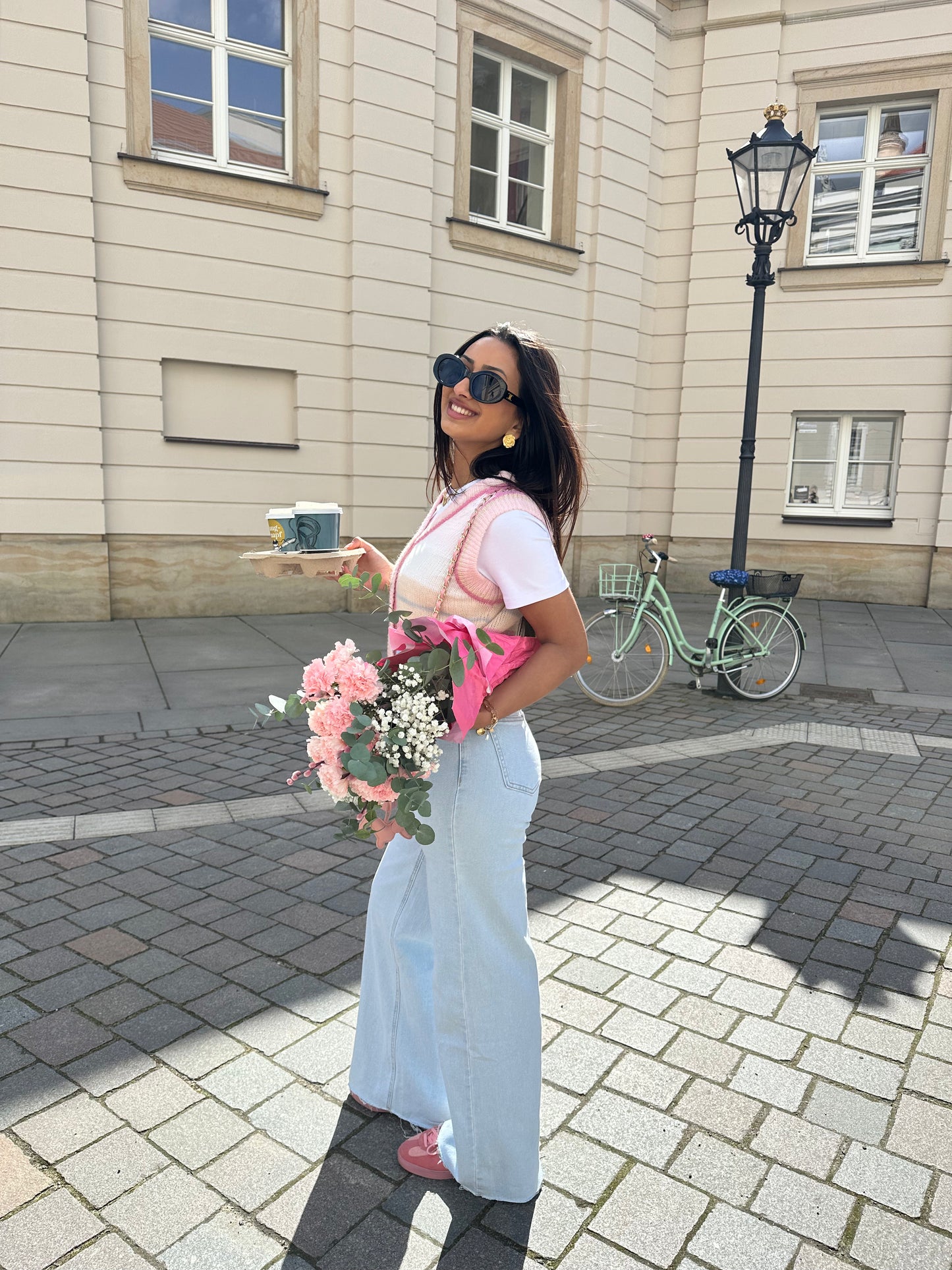 Wide Leg Jeans mit offenem Saum