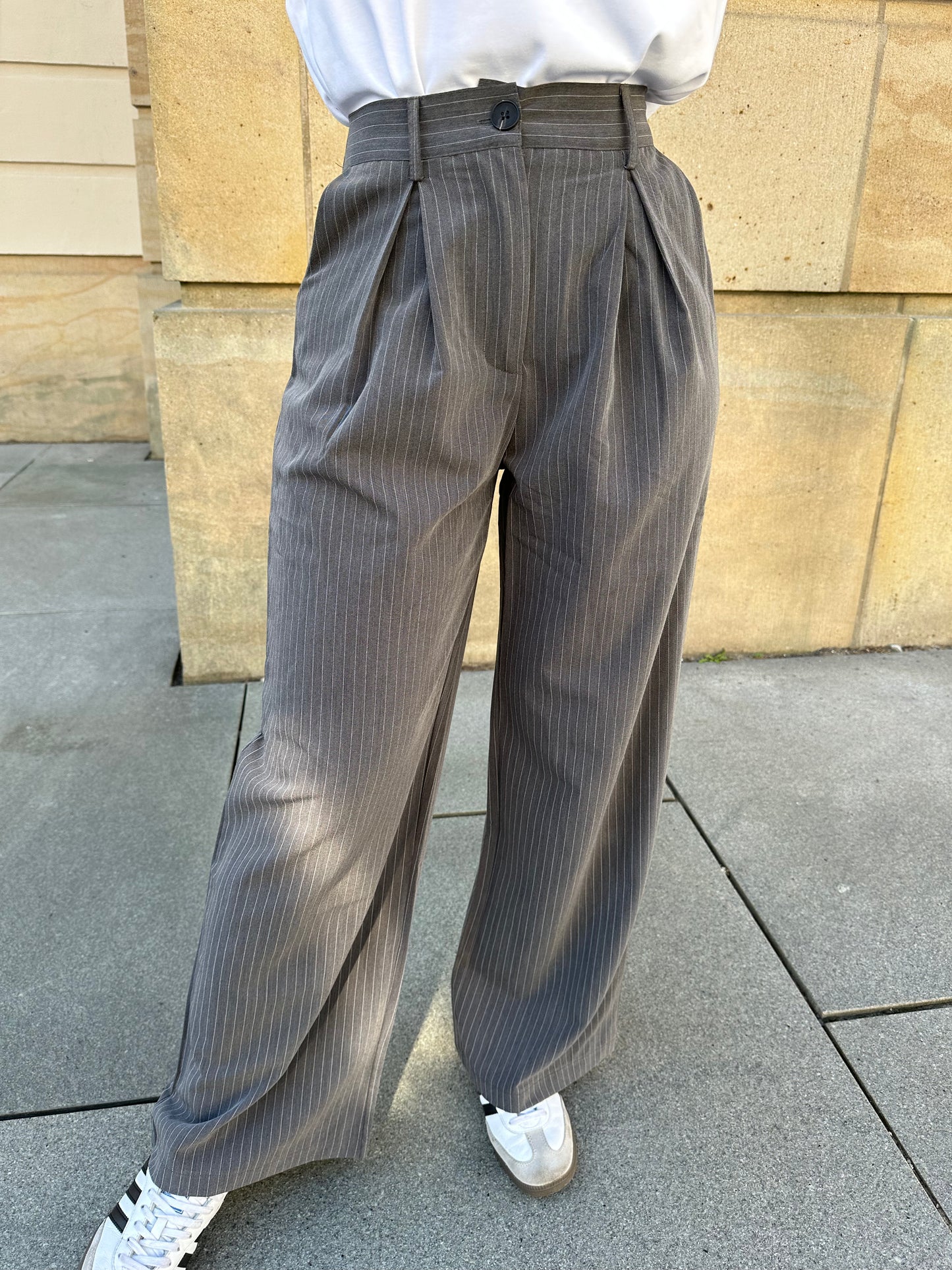 Nadelstreifen Hose