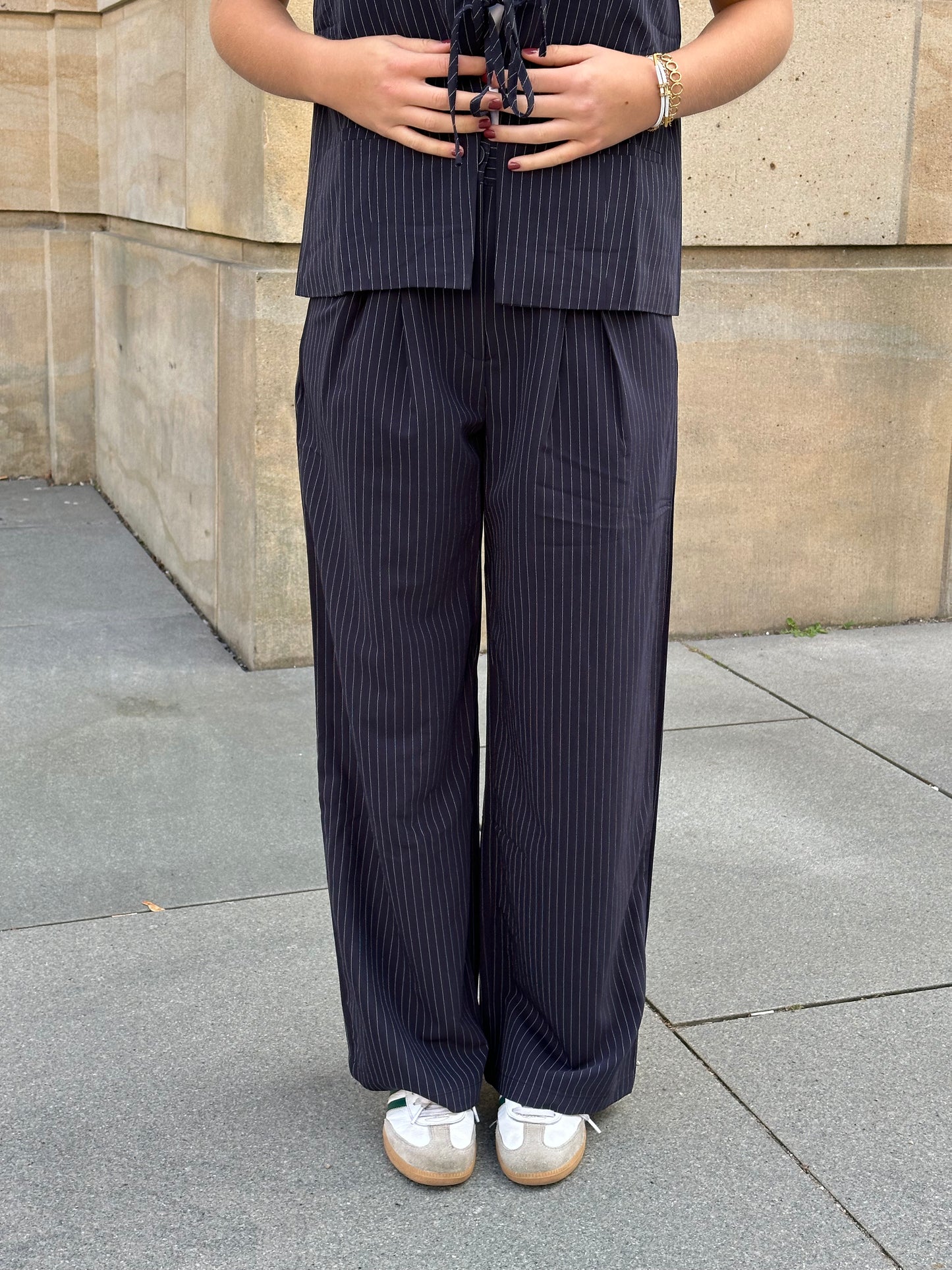 Nadelstreifen Hose