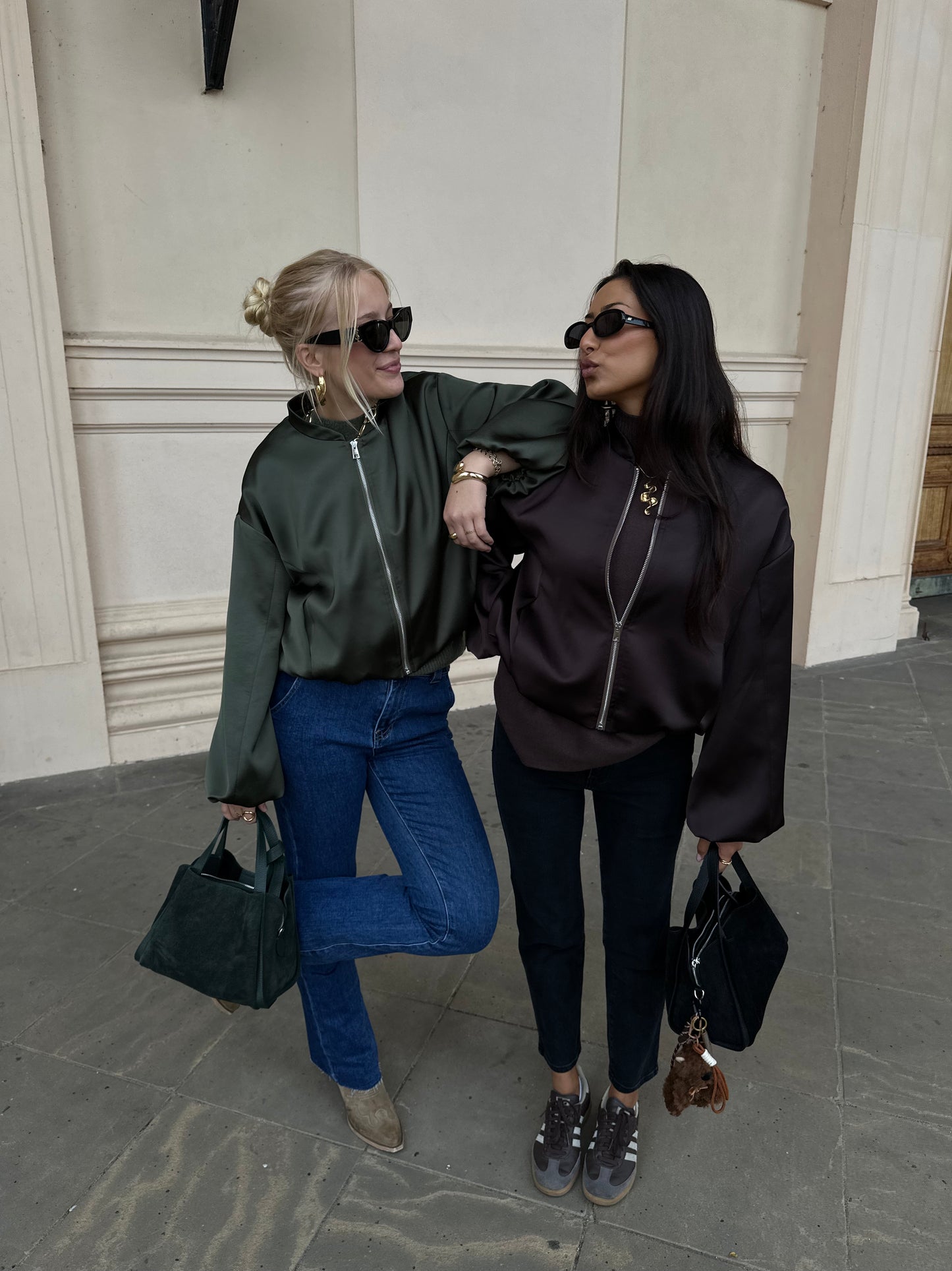 Satin Bomberjacke Braun